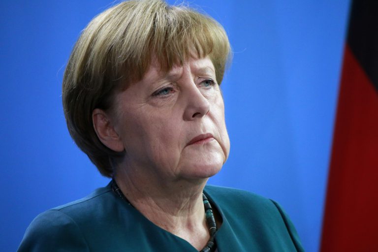Trump attacks Merkel’s government over refugees
