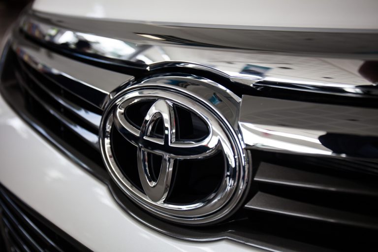 Toyota to recall 5.8 million cars with faulty airbags