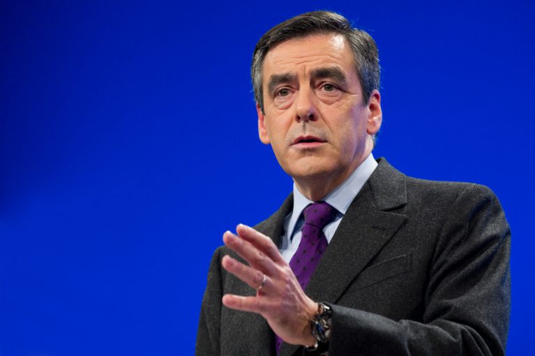 French presidential election: François Fillon wins conservative candidacy