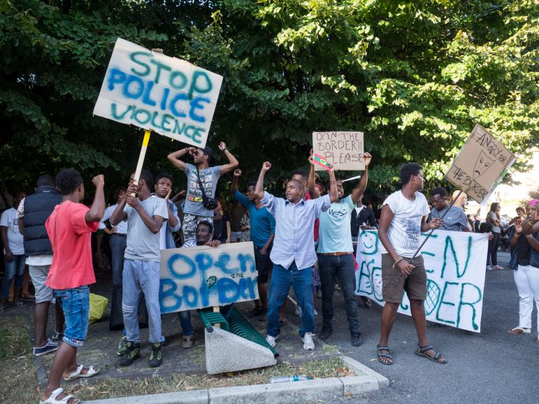 Amnesty International: “Italian police guilty of torturing migrants”
