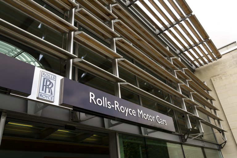 Rolls Royce plans to create 6,000 jobs