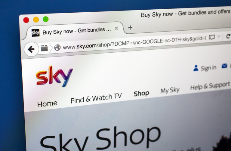 Sky chief gets £11.5m share payout after profits tumble