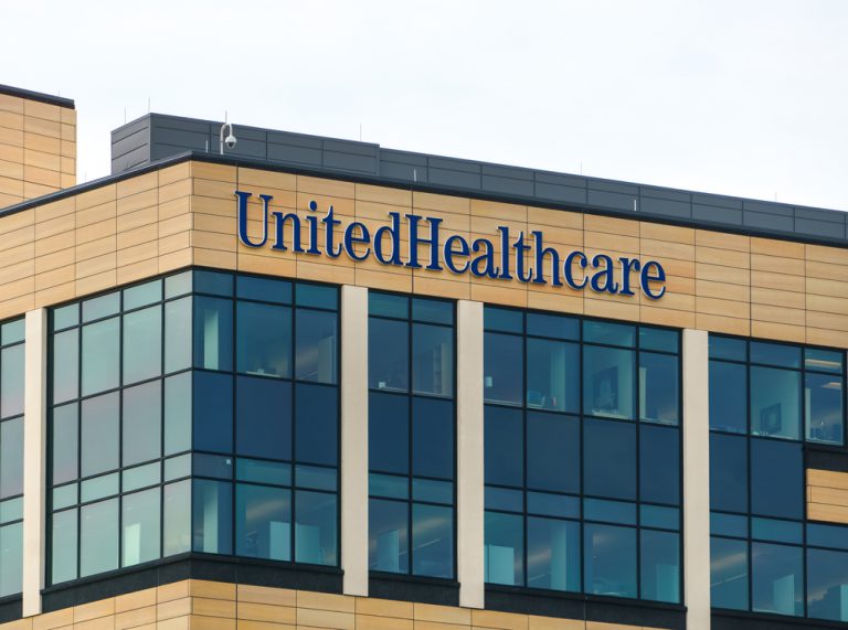 UnitedHealth to buy Surgical Care Affiliates Inc in $2.3 billion deal