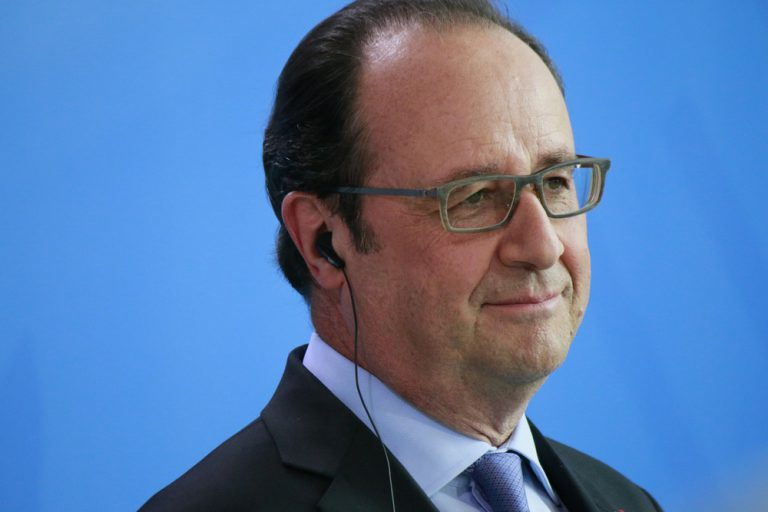 Hollande and Mayor of Paris fire back at Trump