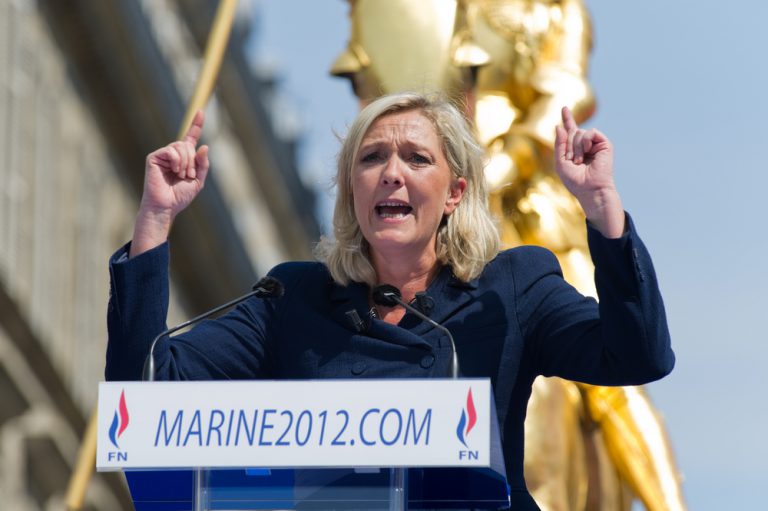 Le Pen advances in French polls