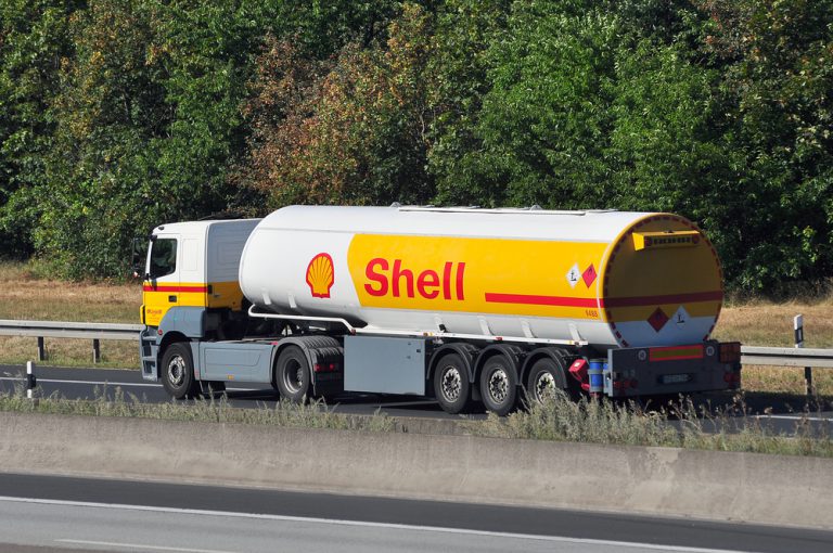 Shell profits hit in Q4 as BG acquisition weighs