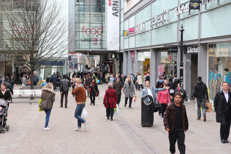 High street sees 11,000 stores close in 2020