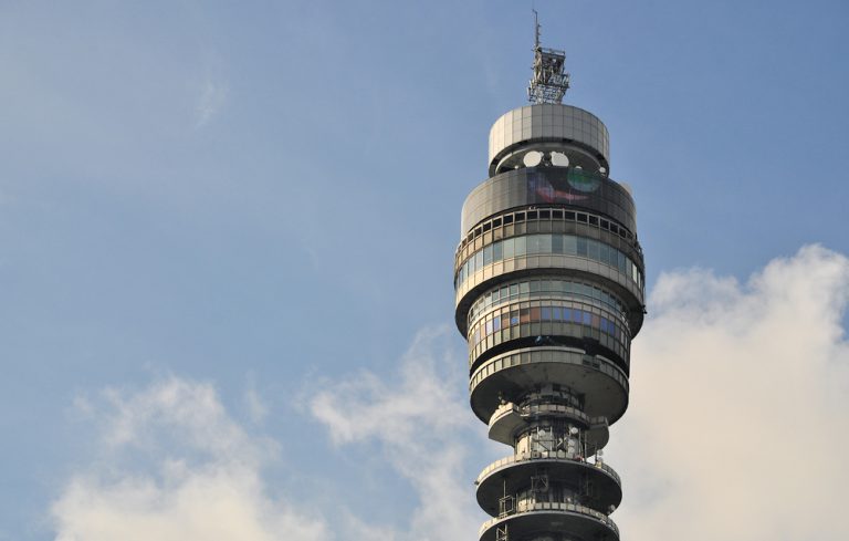 BT posts 7% drop in revenues