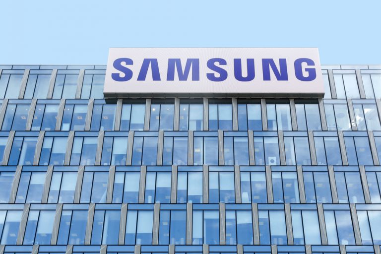 Samsung confident in 2021 profits