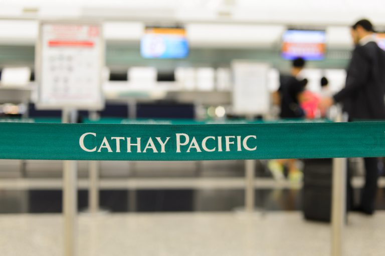 Cathay Pacific reports first annual loss since 2008