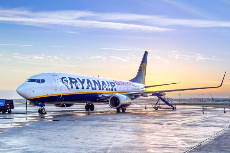 Ryanair’s cabin crew to be represented by union