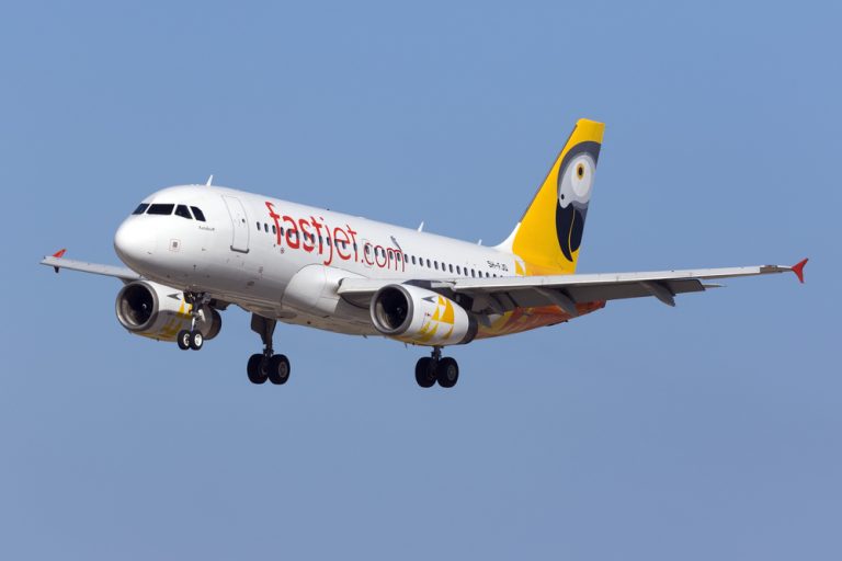 Fastjet shares tumble 30% amid latest warning