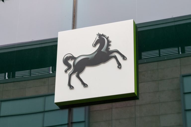 Lloyds share price rises ahead of Q3 results; here’s what to look out for