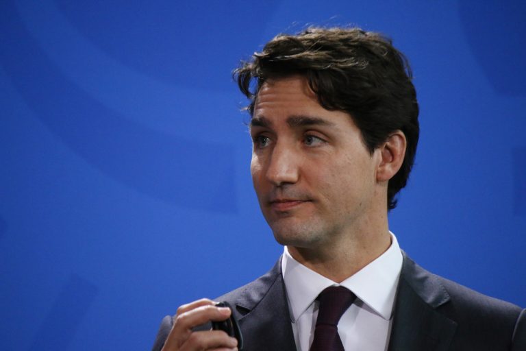 Trump administration attack Trudeau for “double-crossing”