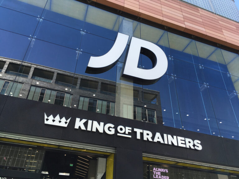 JD Sports raises guidance for 2022 profits